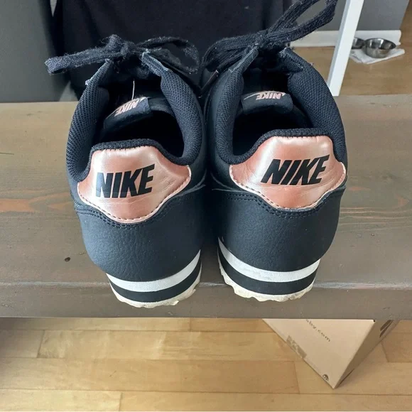 Nike - Women's Cortez Black & Rose Gold Sneakers - US 10.0 - Picture 6 of 9